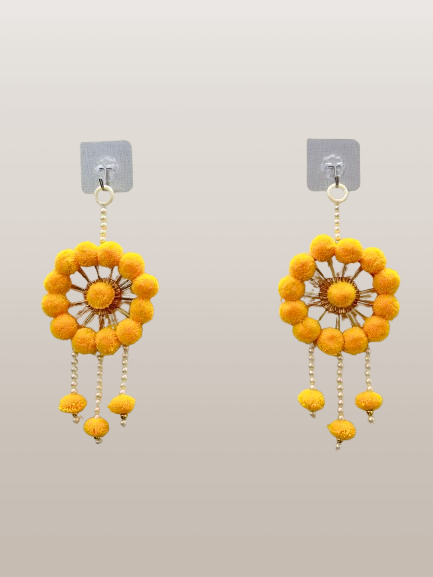 Handmade Pom-Pom & Pearl Door/Wall Hanging